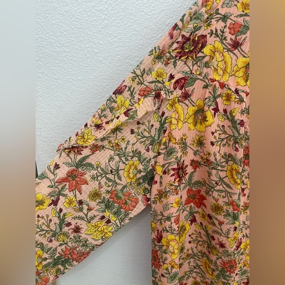 LOFT Garden Ruffle Sleeve Blouse with Lining Size Large - Picture 7 of 11